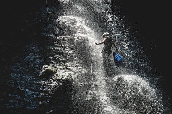Quels sont les bienfaits du canyoning pour la santé ?